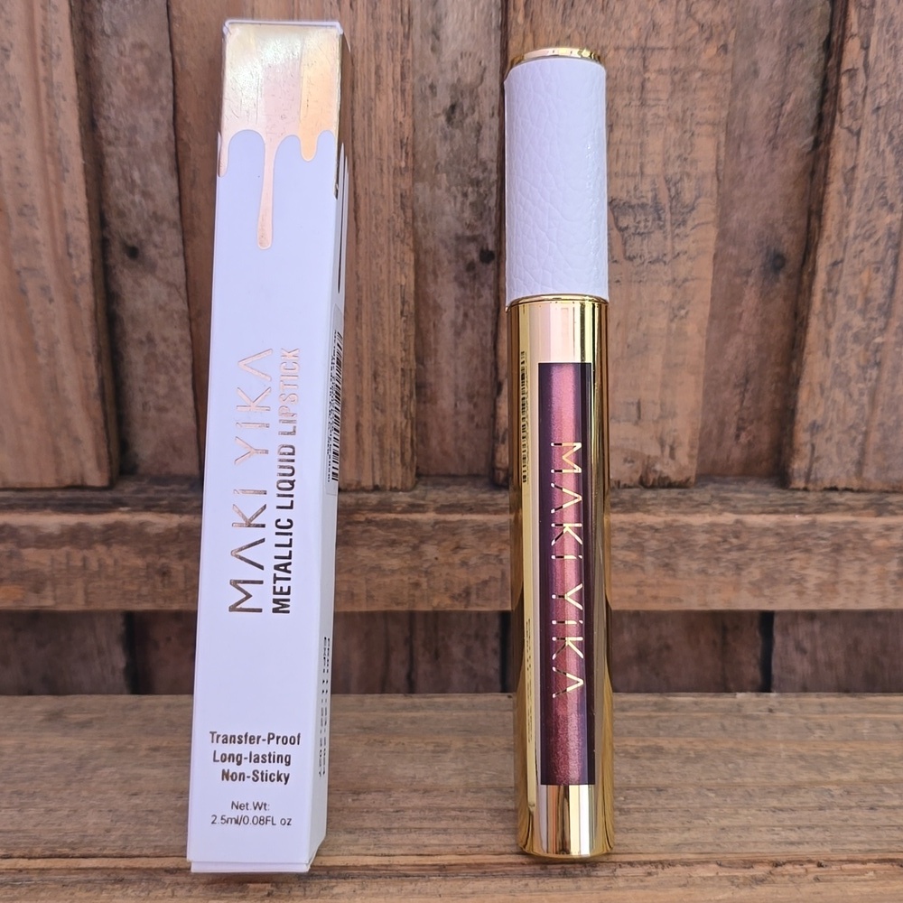 Maki Yika Metallic Liquid Lipstick-Celebration
